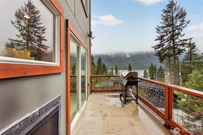 Property photo for 23119 Lake Wenatchee Hwy, Leavenworth photo 13