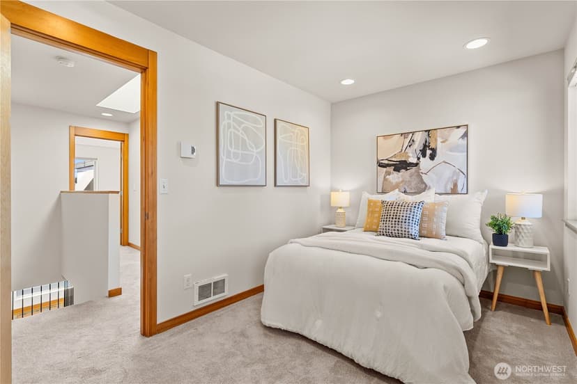 Property photo for 5232 California Avenue SW #C, Seattle photo 23
