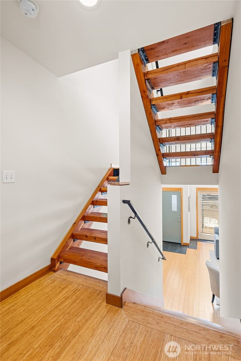 Property photo for 5232 California Avenue SW #C, Seattle photo 21