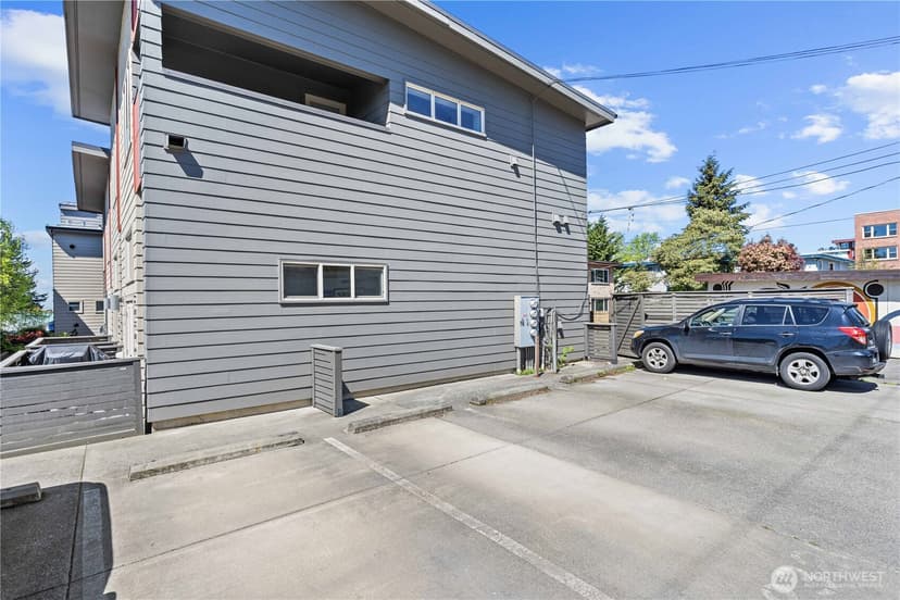 Property photo for 5232 California Avenue SW #C, Seattle photo 35