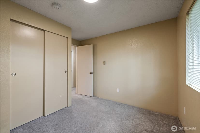 Property photo for 3207 45th Avenue NE, Tacoma photo 27