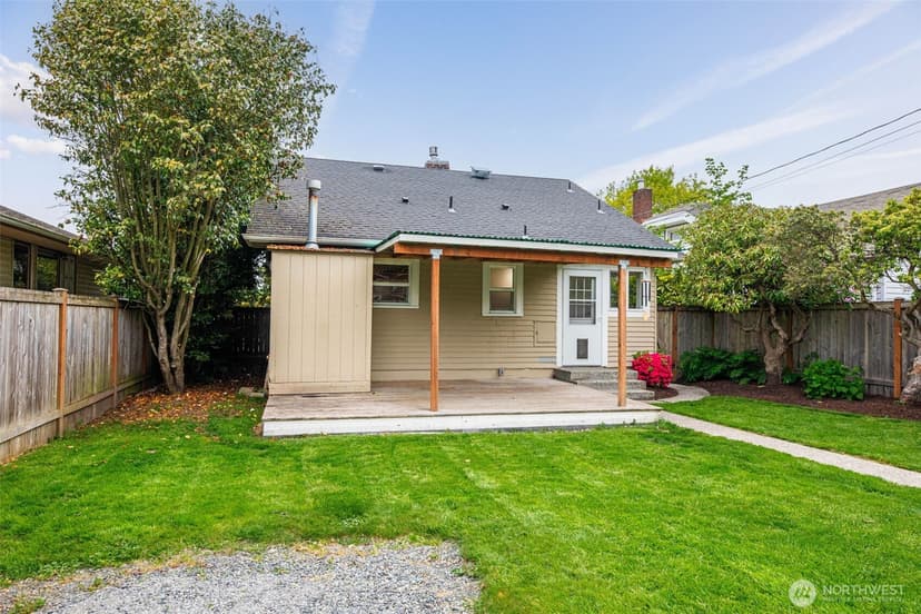 Property photo for 2309 State Street, Everett photo 3