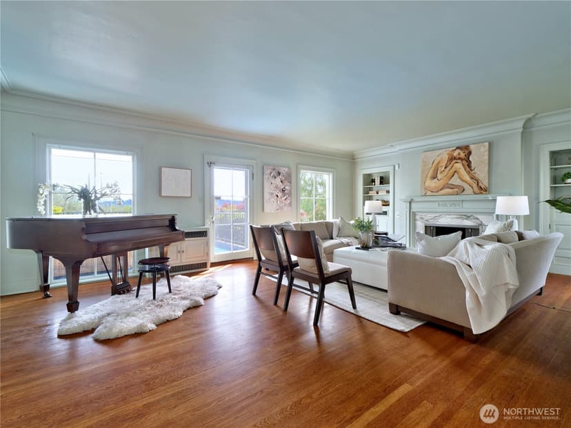Property photo for 3010 Cascadia Avenue S, Seattle photo 9