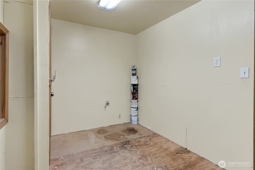 Property photo for 5721 99th Street Ct E, Puyallup photo 19