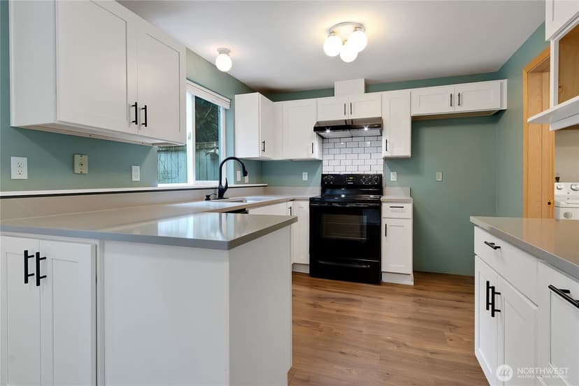 Property photo for 5721 99th Street Ct E, Puyallup photo 10