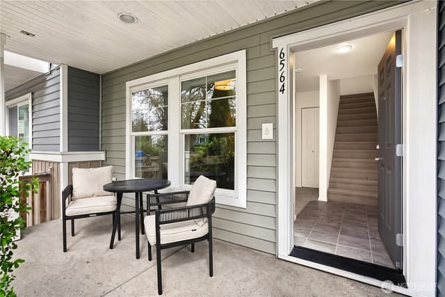 Property photo for 6564 High Point Drive SW, Seattle photo 3