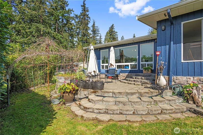 Property photo for 4208 78th Place NW, Tulalip photo 32