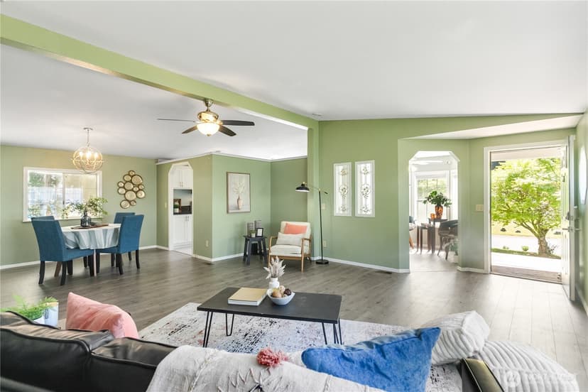 Property photo for 2019 SE Richmond Lane, Port Orchard photo 3