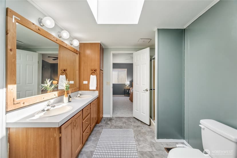 Property photo for 2019 SE Richmond Lane, Port Orchard photo 17