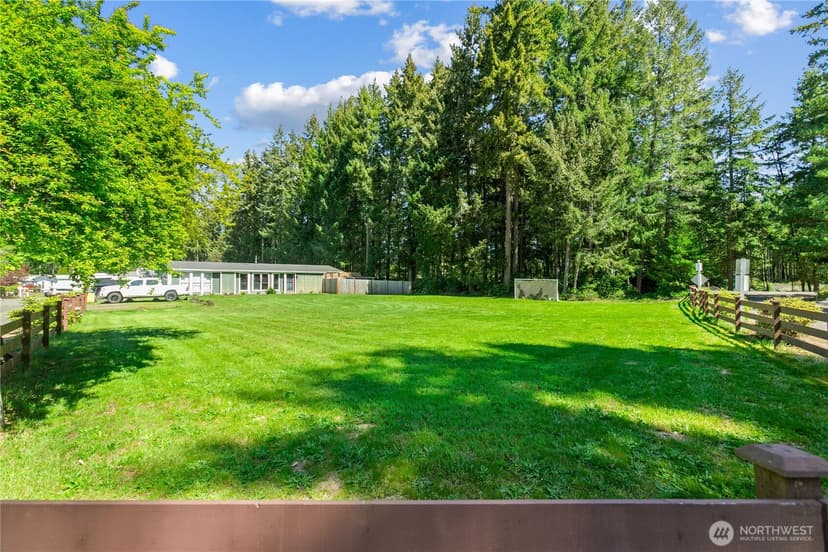 Property photo for 2019 SE Richmond Lane, Port Orchard photo 34