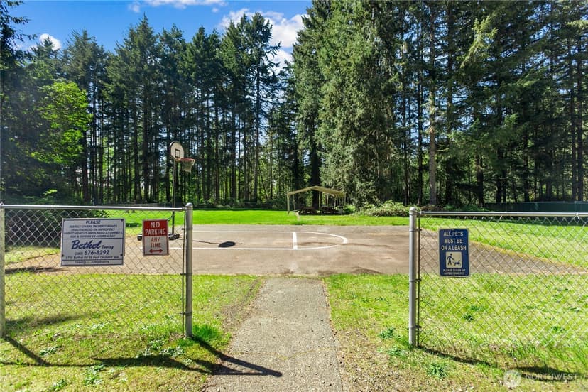 Property photo for 2019 SE Richmond Lane, Port Orchard photo 32
