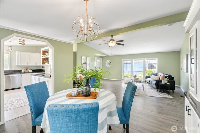 Property photo for 2019 SE Richmond Lane, Port Orchard photo 6