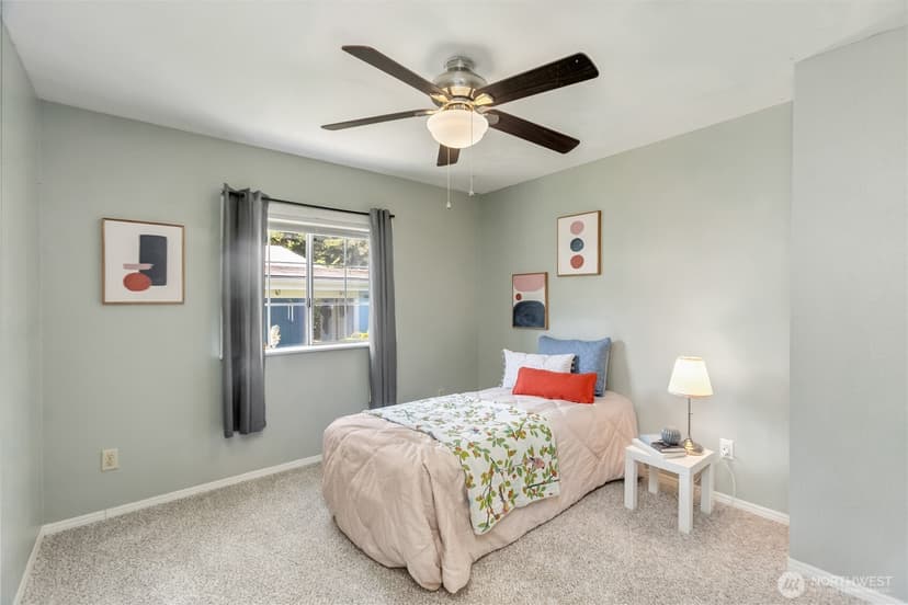 Property photo for 2019 SE Richmond Lane, Port Orchard photo 18