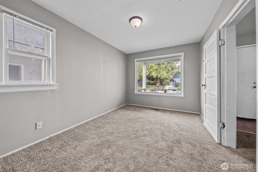 Property photo for 4015 S Yakima Avenue, Tacoma photo 27