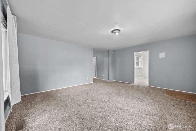 Property photo for 4015 S Yakima Avenue, Tacoma photo 8