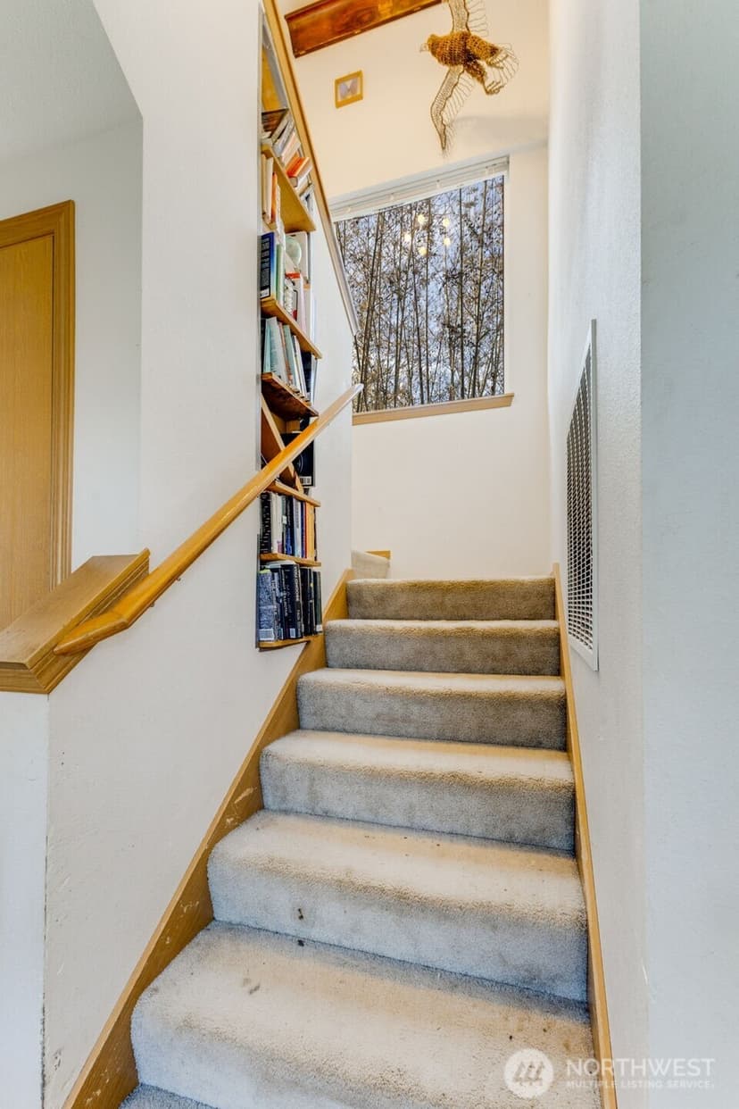 Property photo for 1222 S Sheridan Avenue, Tacoma photo 18