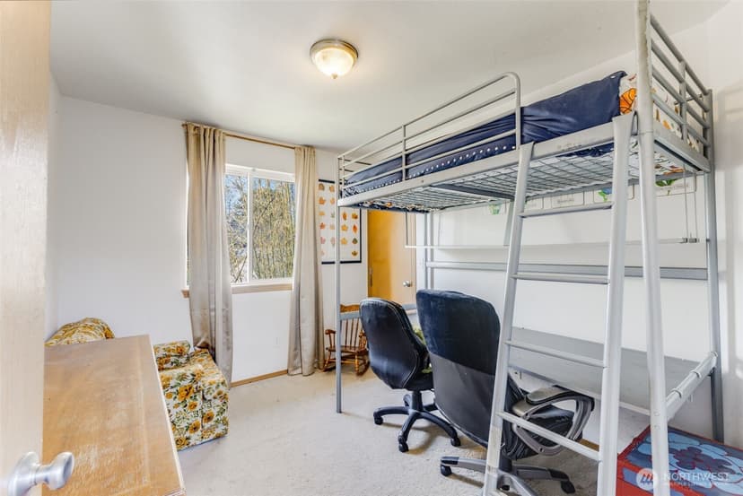 Property photo for 1222 S Sheridan Avenue, Tacoma photo 16