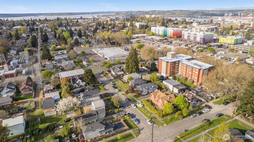 Property photo for 1222 S Sheridan Avenue, Tacoma photo 30