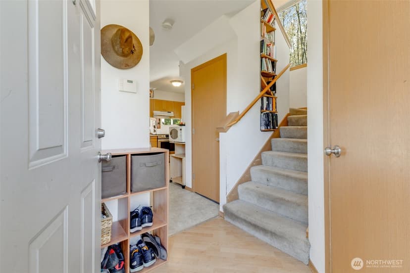 Property photo for 1222 S Sheridan Avenue, Tacoma photo 17