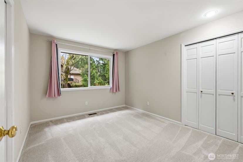Property photo for 22226 NE 19th Street, Sammamish photo 33