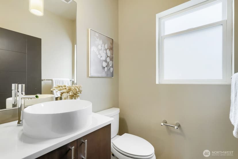 Property photo for 1741 NW 60th Street #A, Seattle photo 11