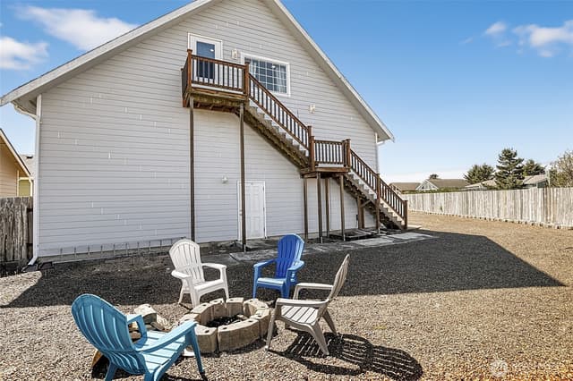 Property photo for 964 Attu Court SW, Ocean Shores photo 5