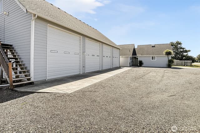 Property photo for 964 Attu Court SW, Ocean Shores photo 3