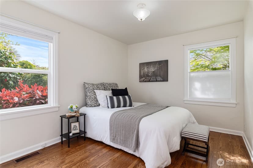 Property photo for 1110 Hayward Avenue, Bremerton photo 15