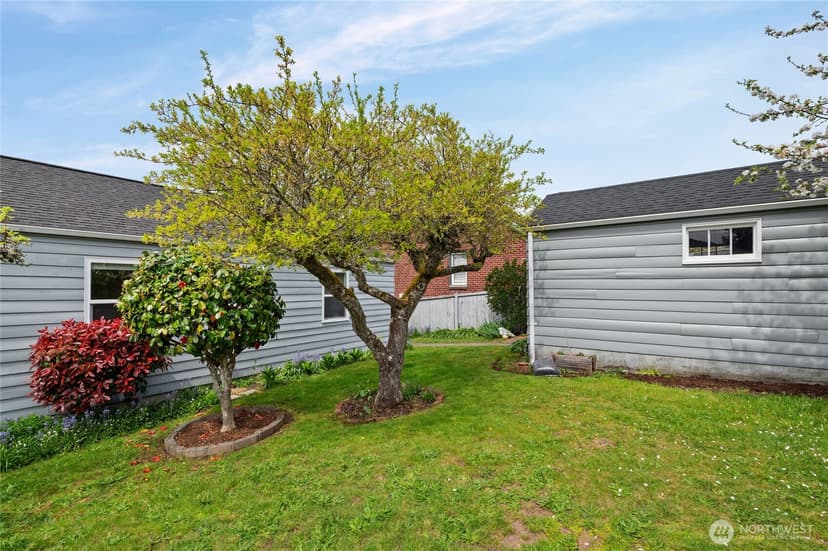 Property photo for 1110 Hayward Avenue, Bremerton photo 22
