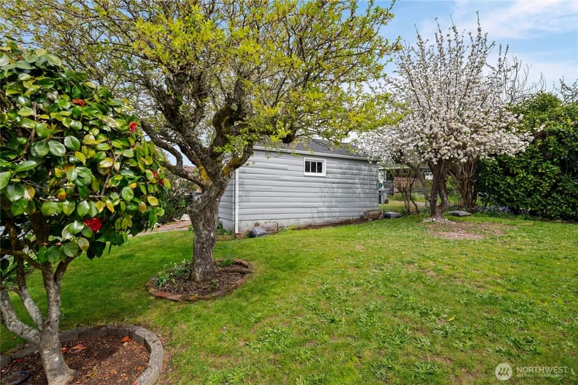 Property photo for 1110 Hayward Avenue, Bremerton photo 21