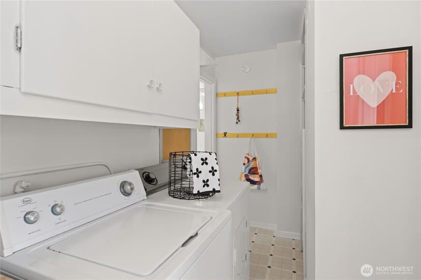 Property photo for 1110 Hayward Avenue, Bremerton photo 18