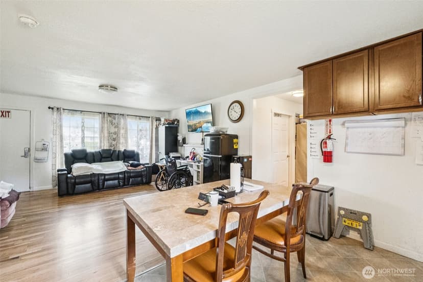 Property photo for 3206 94th Street S, Lakewood photo 8