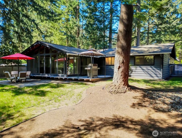 Property photo for 15803 NE 195th Street, Woodinville photo 5