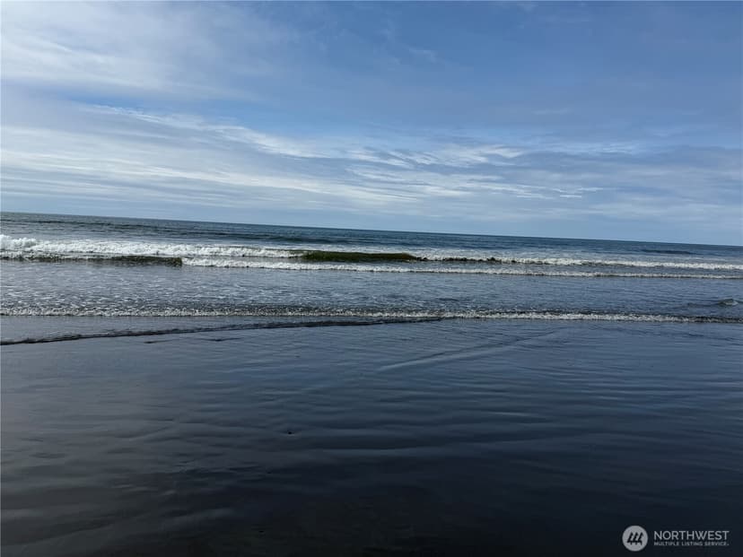 Property photo for 766 Ocean Court NW #211, Ocean Shores photo 24