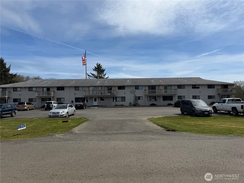 Property photo for 766 Ocean Court NW #211, Ocean Shores photo 20