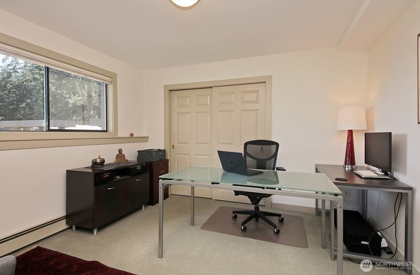 Property photo for 1093 Village Loop, Langley photo 34