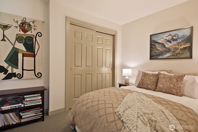 Property photo for 1093 Village Loop, Langley photo 36