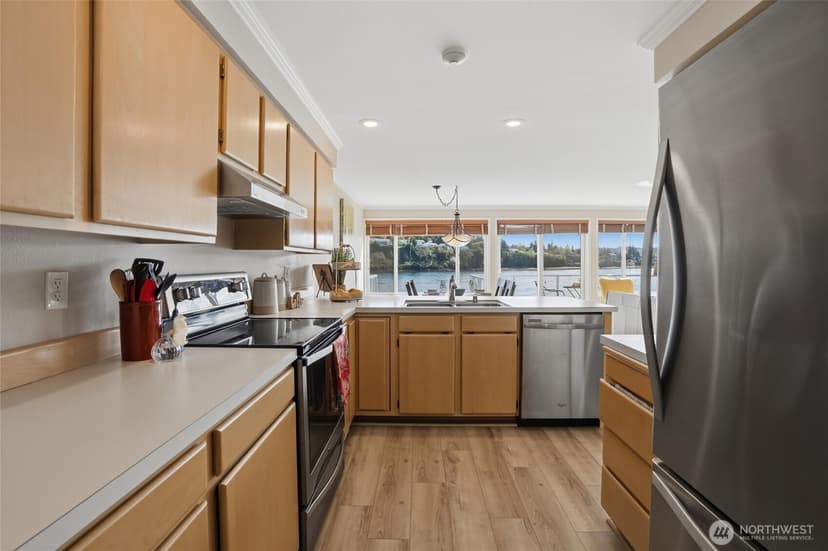 Property photo for 1610 Park Avenue #D-3, Bremerton photo 10