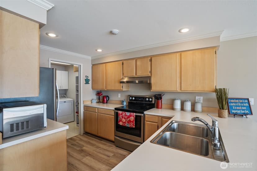 Property photo for 1610 Park Avenue #D-3, Bremerton photo 8
