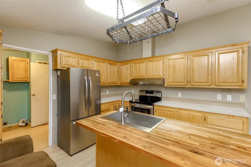 Property photo for 15308 122nd Avenue Ct E, Puyallup photo 9