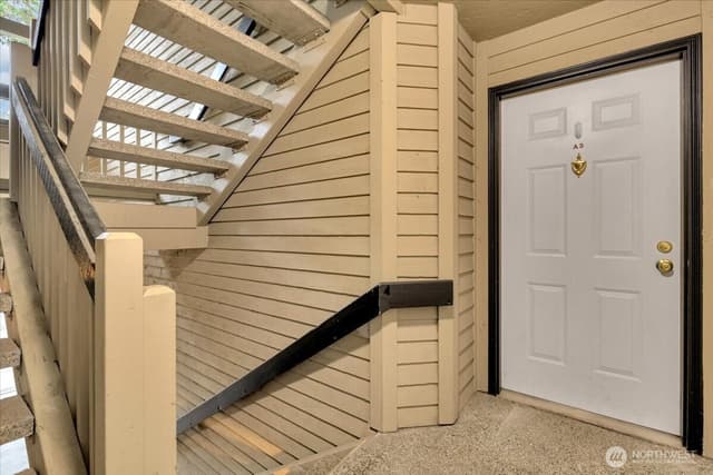 Property photo for 6717 110th Ave NE #A3, Kirkland photo 3