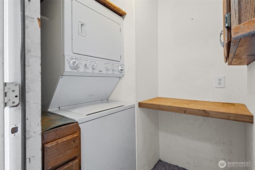 Property photo for 8528 33rd Avenue S, Lakewood photo 39