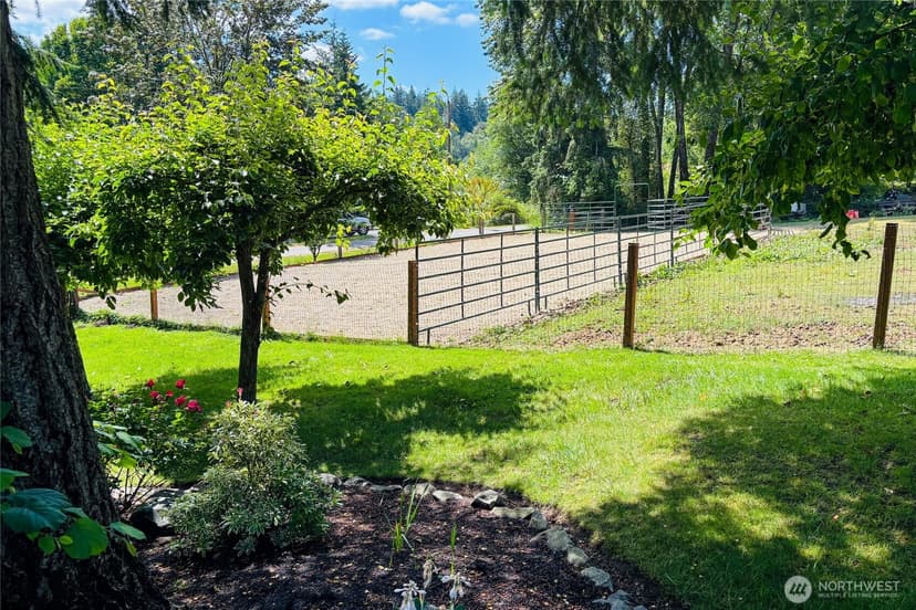 Property photo for 3594 Salmonberry Drive SE, Port Orchard photo 14