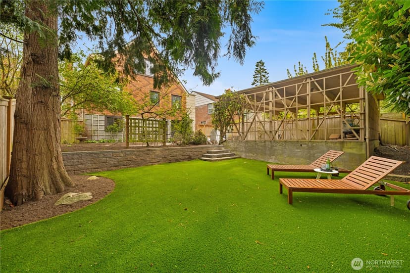 Property photo for 1536 Thorndyke Avenue W, Seattle photo 31