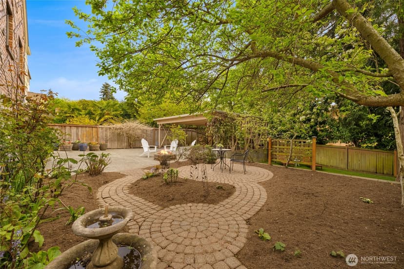 Property photo for 1536 Thorndyke Avenue W, Seattle photo 30