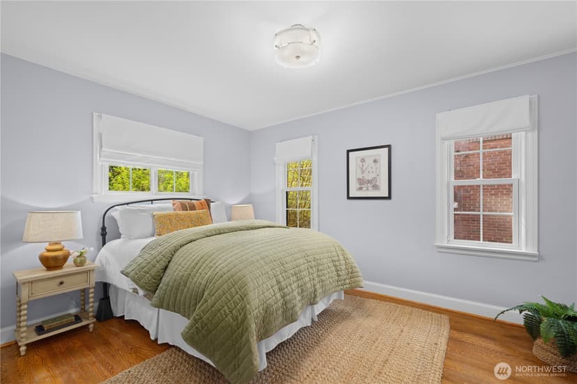 Property photo for 1536 Thorndyke Avenue W, Seattle photo 13