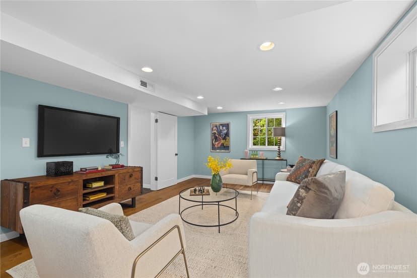Property photo for 1536 Thorndyke Avenue W, Seattle photo 21