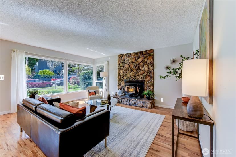 Property photo for 610 27th Avenue E, Seattle photo 7
