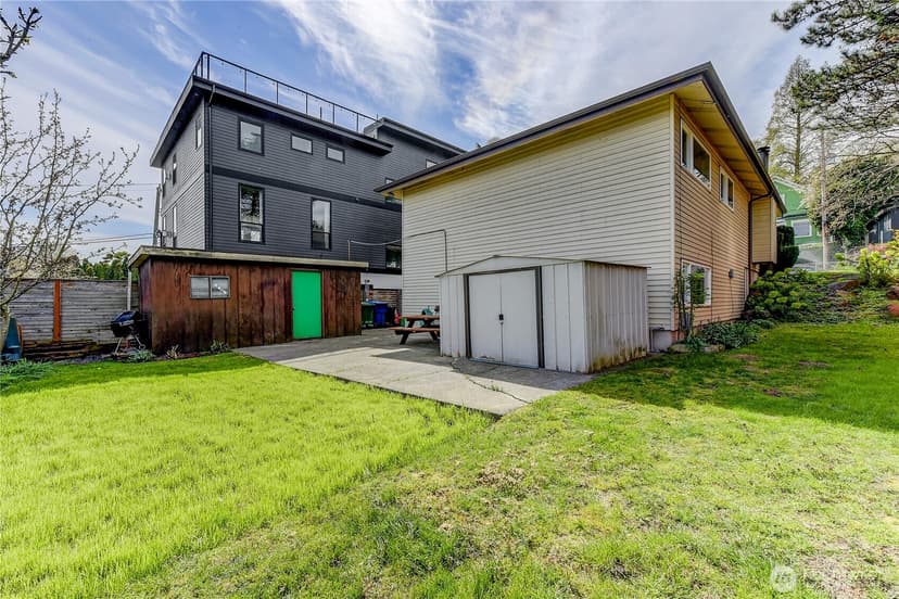 Property photo for 610 27th Avenue E, Seattle photo 27