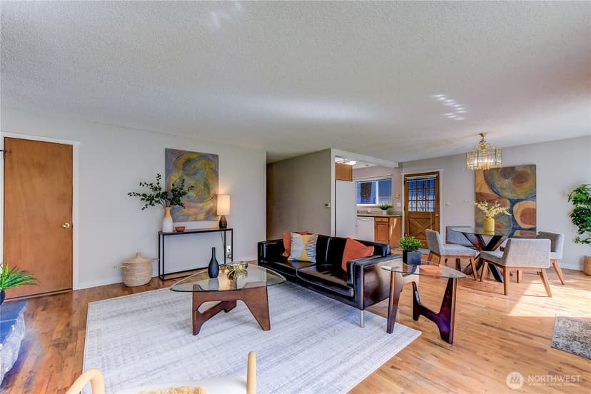 Property photo for 610 27th Avenue E, Seattle photo 6
